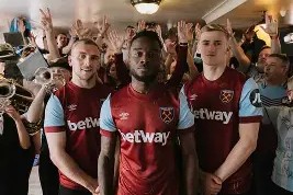 开云体育入口-西汉姆训练开放日，冲刺阶段手感冰凉引欢呼，意大利杯在即，训练强度明显提升的简单介绍